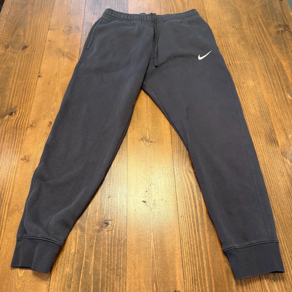 Nike Mens Club Fleece Joggers Anthracite Gray Sweatpants CJ1616-060 Size M